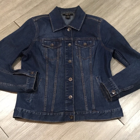 Style & Co Dark Wash Trucker Denim Jacket size M - Picture 4 of 9